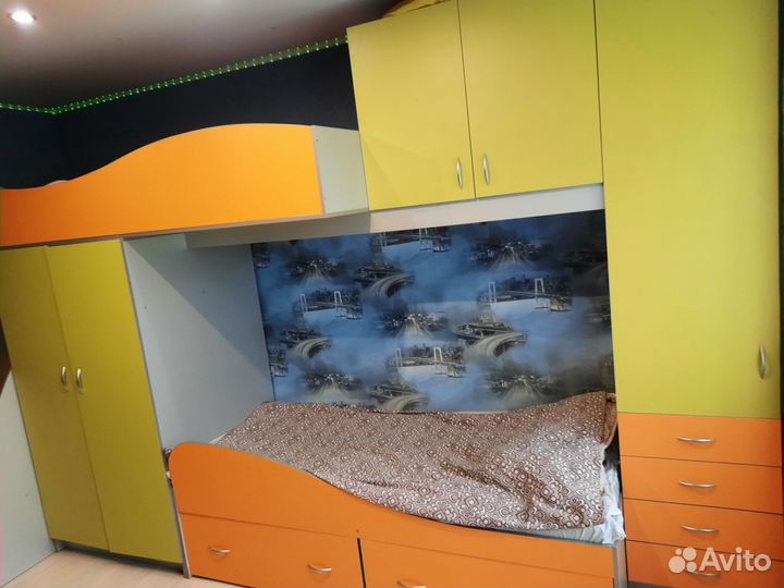 Двухъярусная кровать бу