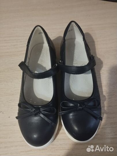 Туфли для девочки 35 размер