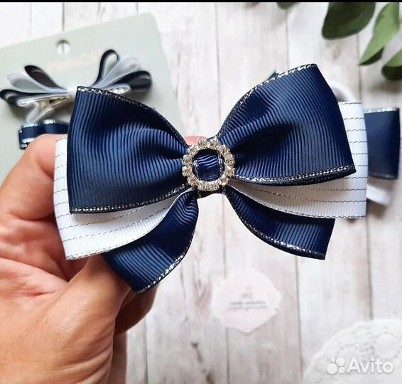 Школьные бантики ручной работы