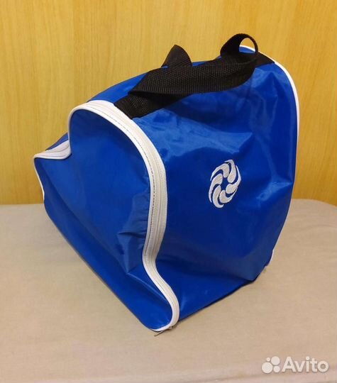 Коньки хоккейные