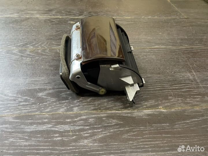 Дефлектор воздушный VW Phaeton