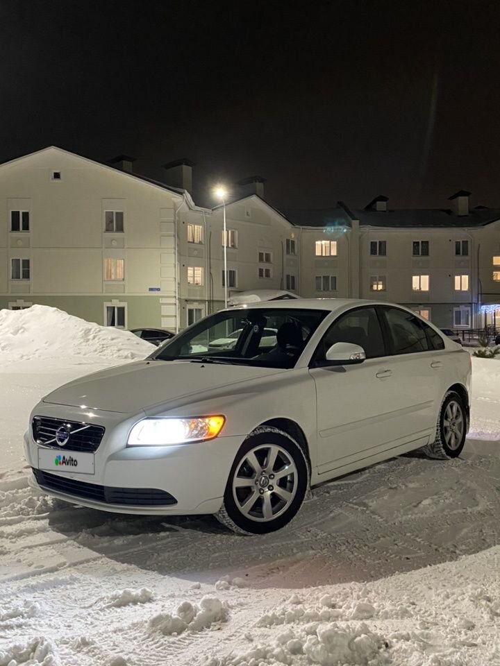 Volvo S40: фото владельца