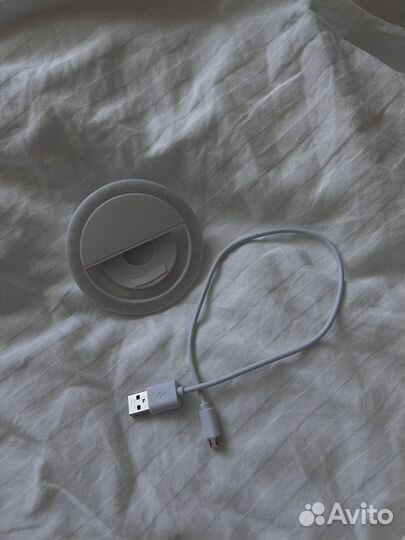 Кольцевая лампа на смартфон для селфи