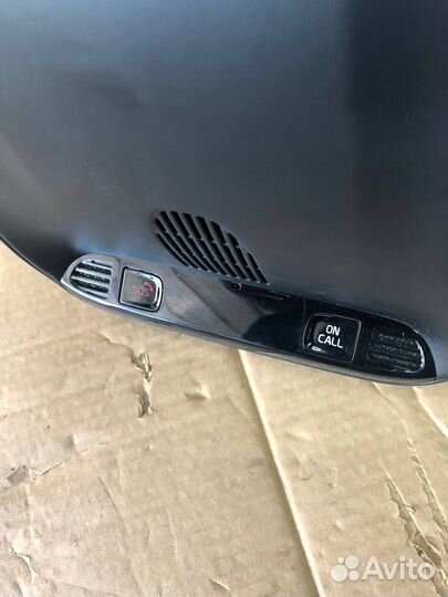 Потолочный плафон volvo XC90 31443745