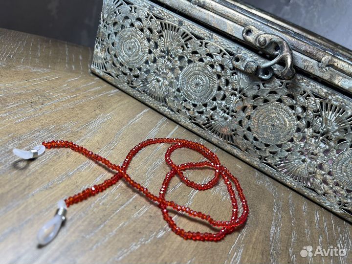 Чокер для очков