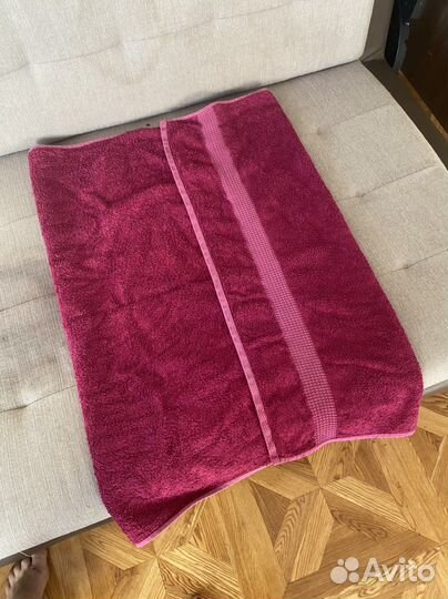 Махровые полотенца бу 3 шт