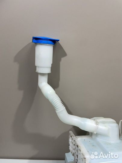 Бачок стеклоомывателя Фольксваген поло седан