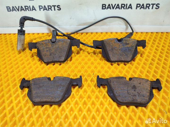 Колодки тормозные задние Bmw 5 E60 2.5 N52 2009