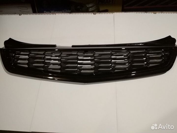 Решётка радиатора ваз 21704 Приора 2