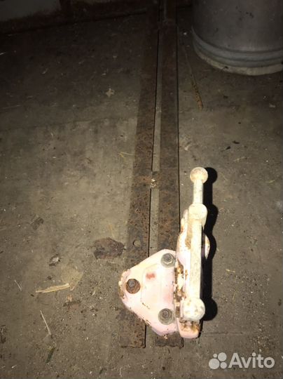 Тиски слесарные