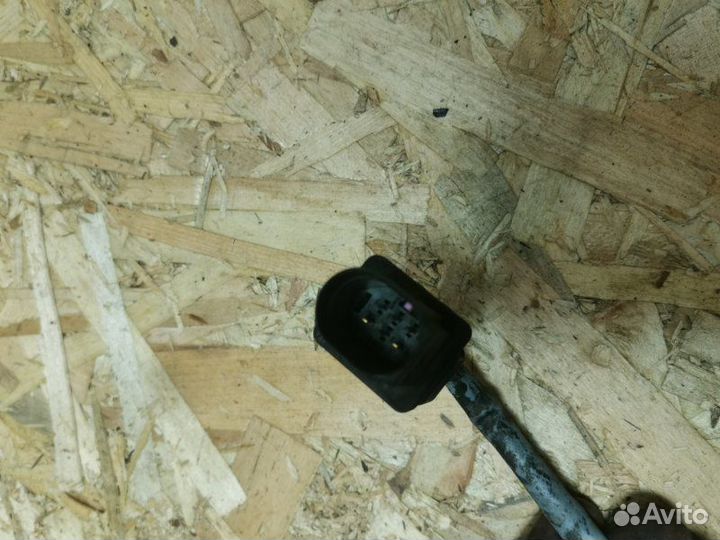 Датчик кислорода передний Volkswagen Transporter