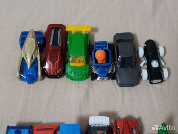 Машинки хотвилс