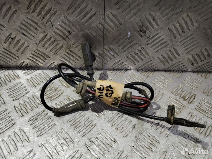 Датчик ABS передний Infiniti G37, G25, G35