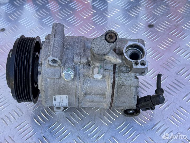 Компрессор кондиционера Volkswagen Passat B6 3.2