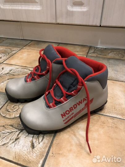 Беговые лыжи