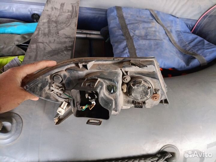 Продам фару