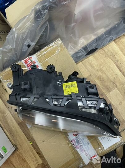 Фара передняя правая Bmw 3 E46