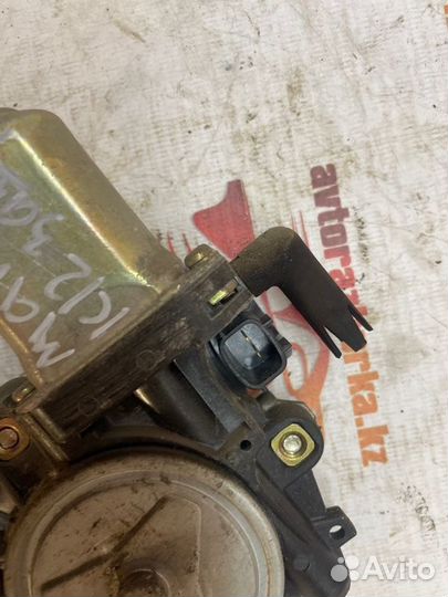 Стеклоподъемник задний правый Nissan March Iii K12