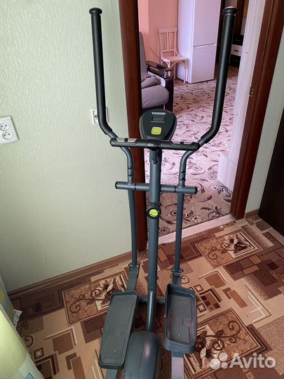 Эллиптический тренажер torneo