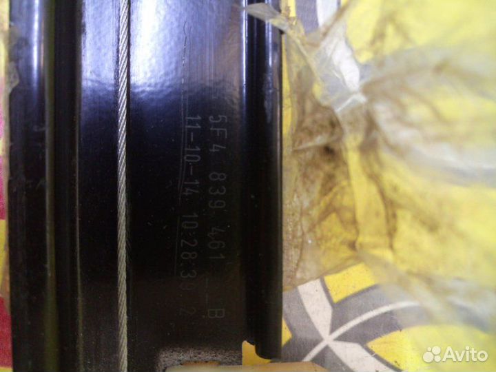 Стеклоподъемник задний левый Seat Leon хетчбек 4