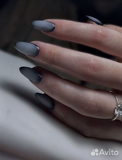 Мастер маникюра