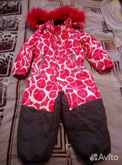 Зимний комбинезон для девочки