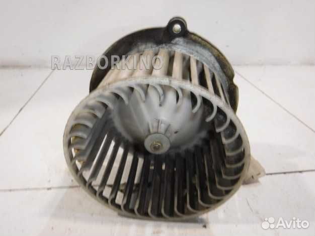 Моторчик печки 2722005B00