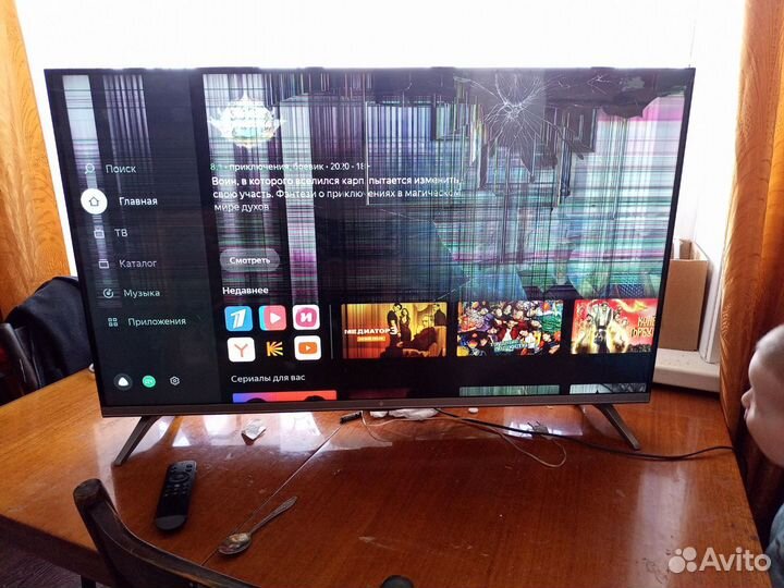 Телевизор SMART tv 43