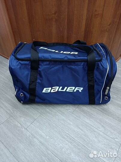 Баул для хоккейной формы на колесах INT 34