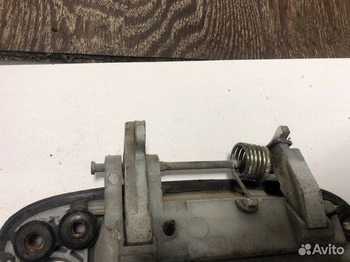 Ручка двери внешняя передняя левая Toyota Corolla