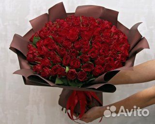 Букет из 101 красной розы 35-40 см (Кения)