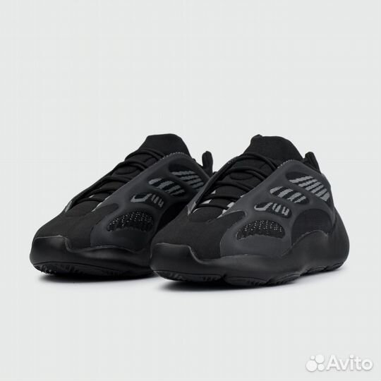 Кроссовки Adidas Yeezy Boost 700 v3 Alvah