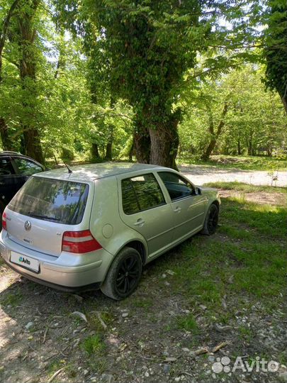 Volkswagen Golf 1.6 AT, 2003, 174 000 км