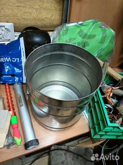 Бак из пищевой нержавейки с крышкой