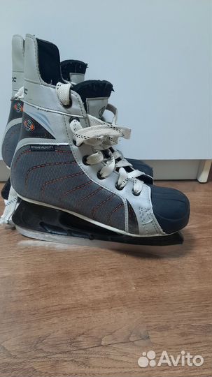 Коньки хоккейные Larsen р 39