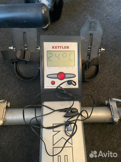 Гребной тренажер