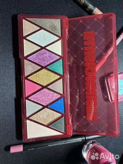 Vivienne Sabo Палетка теней Illusionniste, 15 г