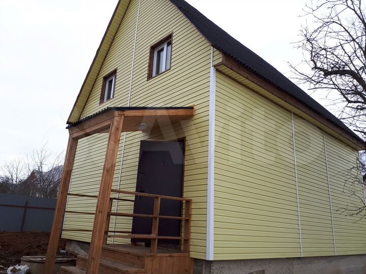 Дом 95 м² на участке 5 сот.