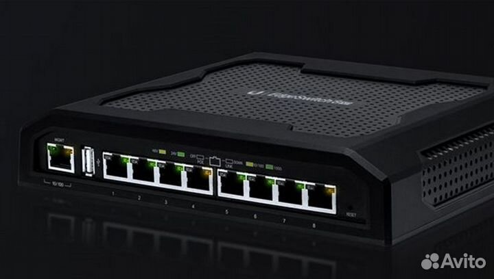 Ubiquiti Networks EdgeSwitch 8XP 8-Port Gigabit Po