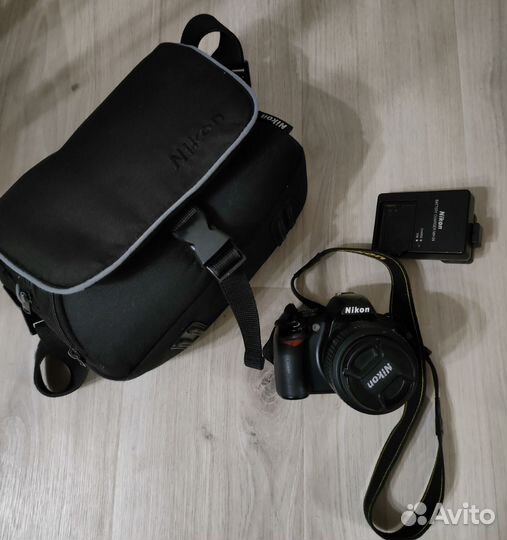 Зеркальный фотоаппарат Nikon D3100