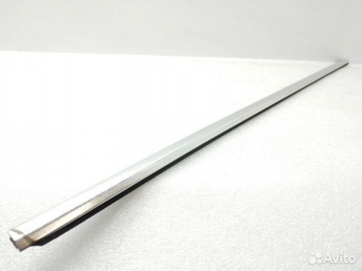 Молдинг двери правый Bmw 6-Series E63 3.0 N52 2007