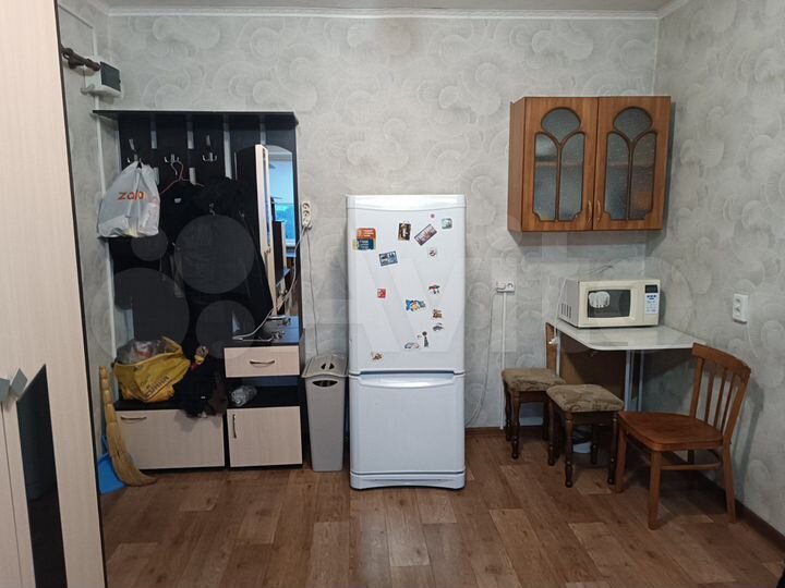 Комната 18 м² в 8-к., 7/9 эт.