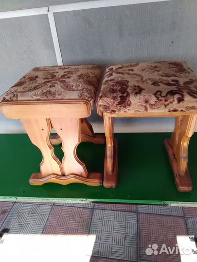 Стулья, табуреты