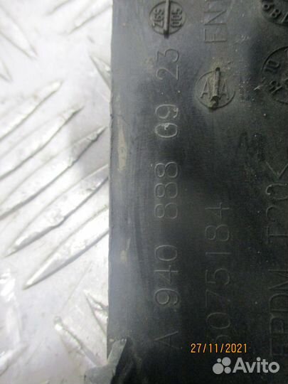 Накладка капота Mercedes-Benz A9408880923