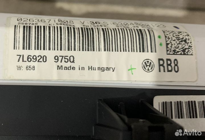 Щиток приборов VW Touareg GP