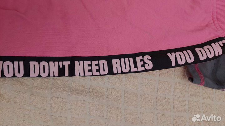 Спортивный костюм для девочки. 146- 152