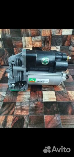 Компрессор пневмоподвески mercedes GL(X164),MLW164