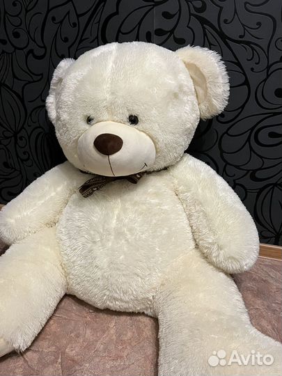 Большие плюшевые медведи