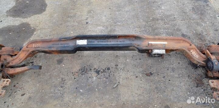 Балка переднего моста freightliner FLD 120