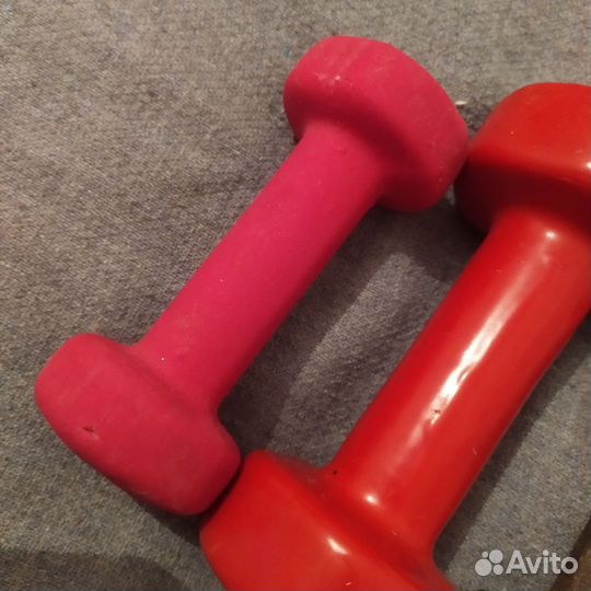 Гантели 3 кг и две по 1 кг